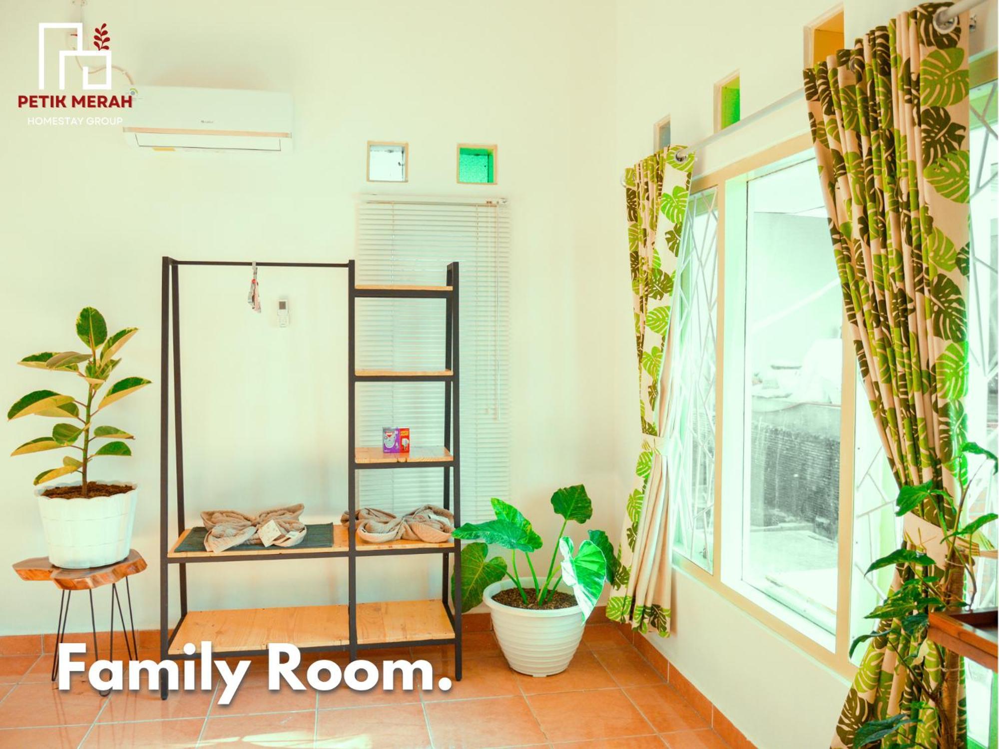 Petik Merah Homestay Pakualaman Exterior foto